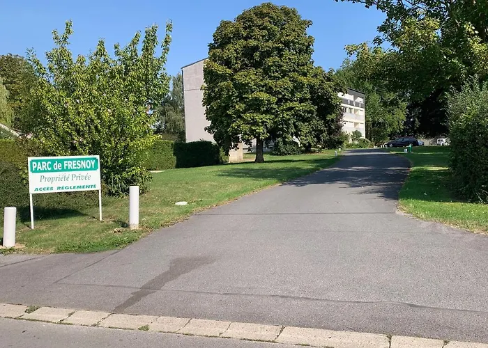 Au Parc De Fresnoy * Roye (Somme)